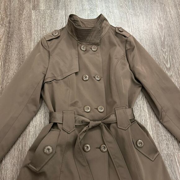 EUC Max Mara Brown Taupe Trench Coat XL Belted Double Breasted Classic Outerwear - Picture 6 of 16